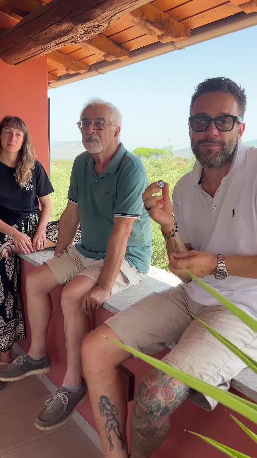 Un momento della nostra visita alla Cantina del Tufaio con Nicoletta, Claudio e Andrea